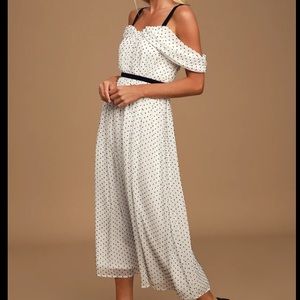 Lulus cold shoulder midi dress